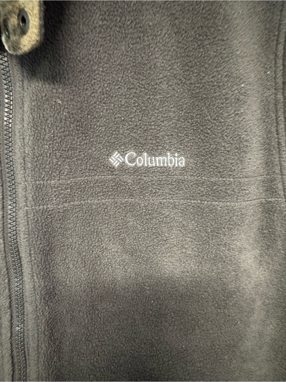Columbia gray Fleece Vest with Subtle Camouflage Trim - Picture 4 of 5
